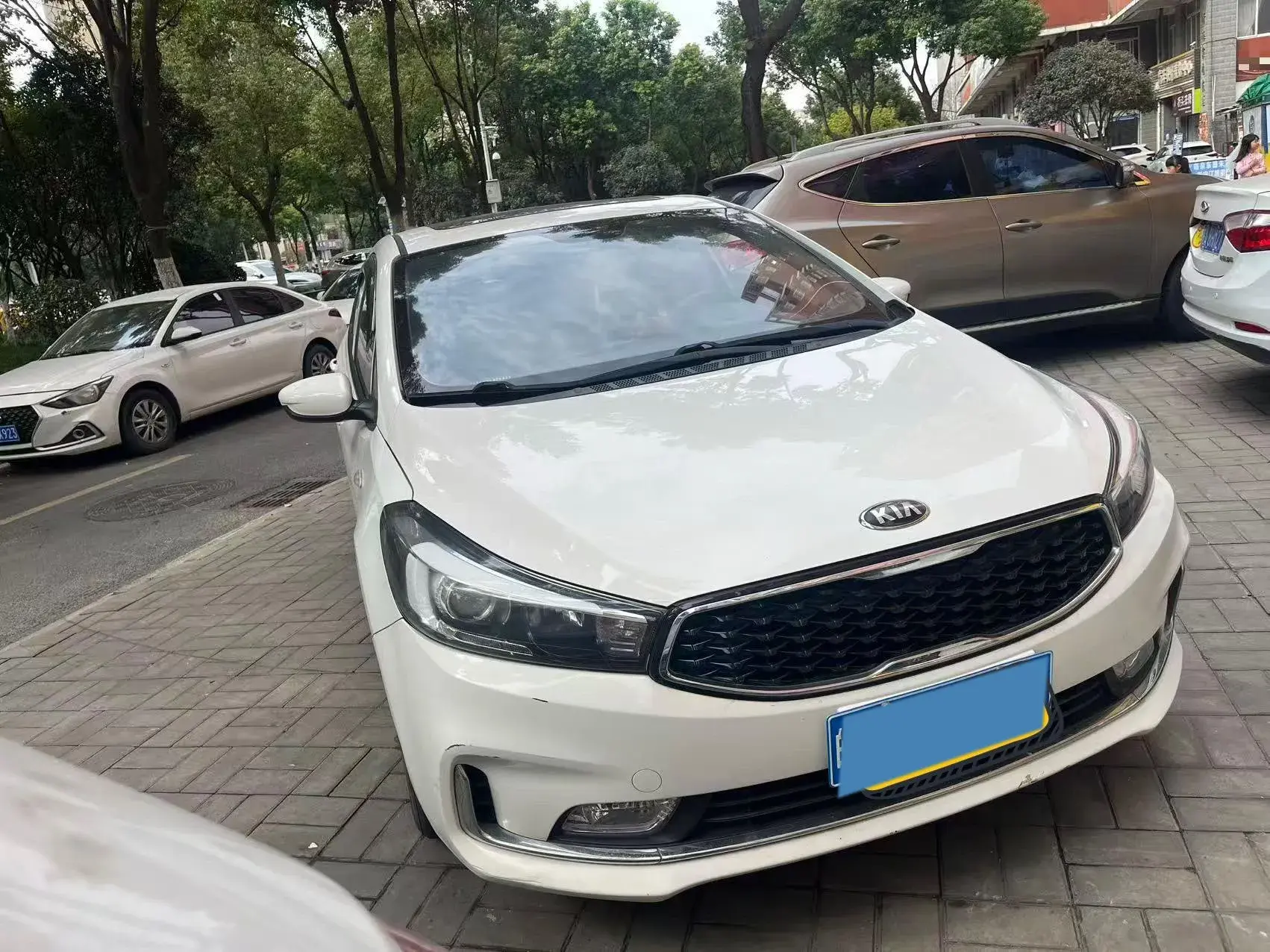 2016 KIA K3 thumbnail 2