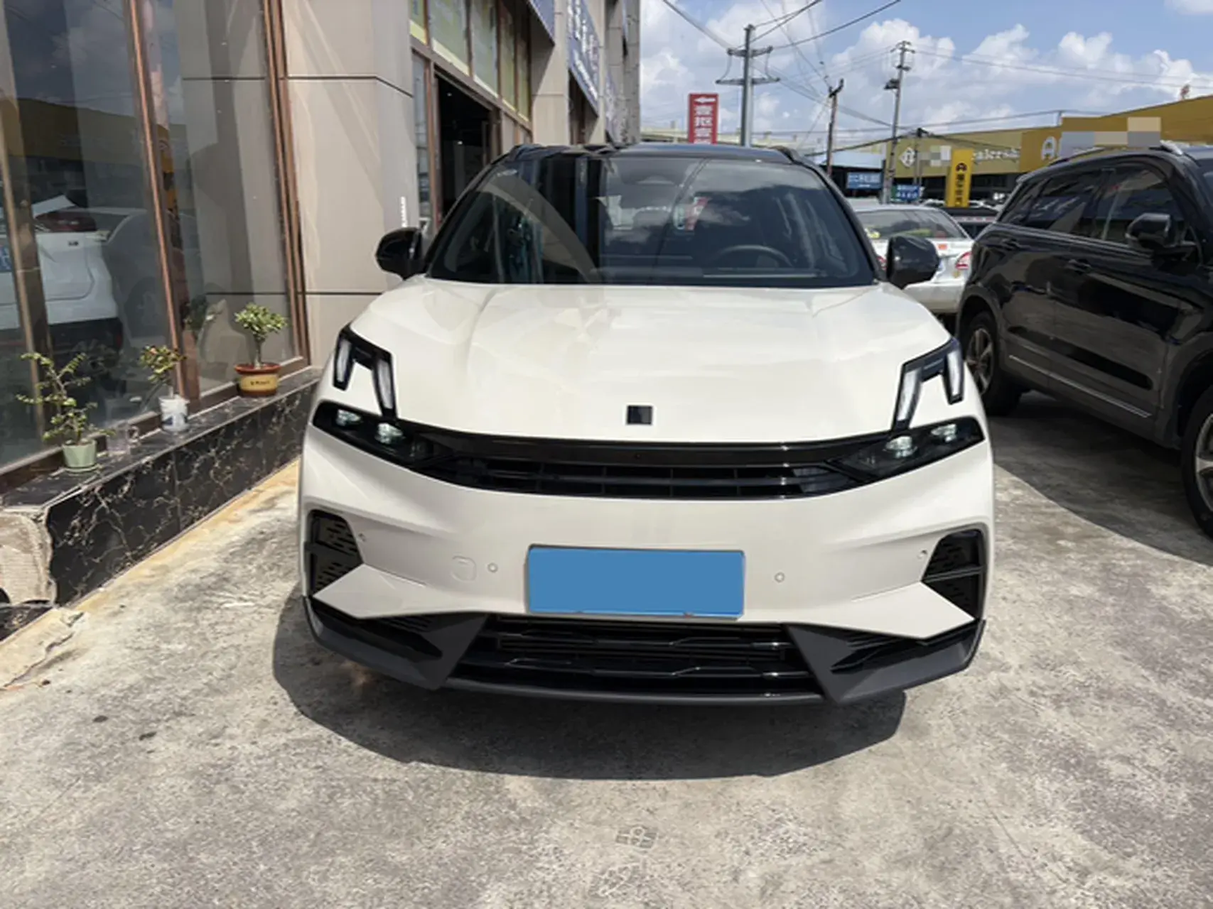 2025 LYNK&CO 06 thumbnail 2