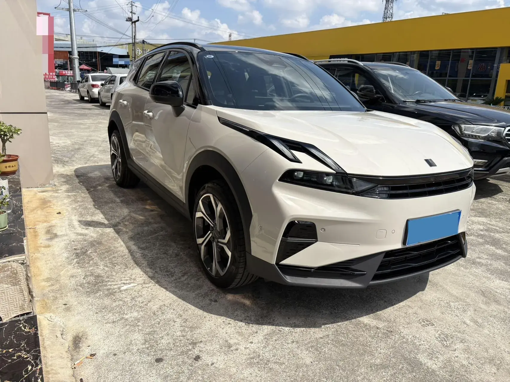 2025 LYNK&CO 06 thumbnail 3