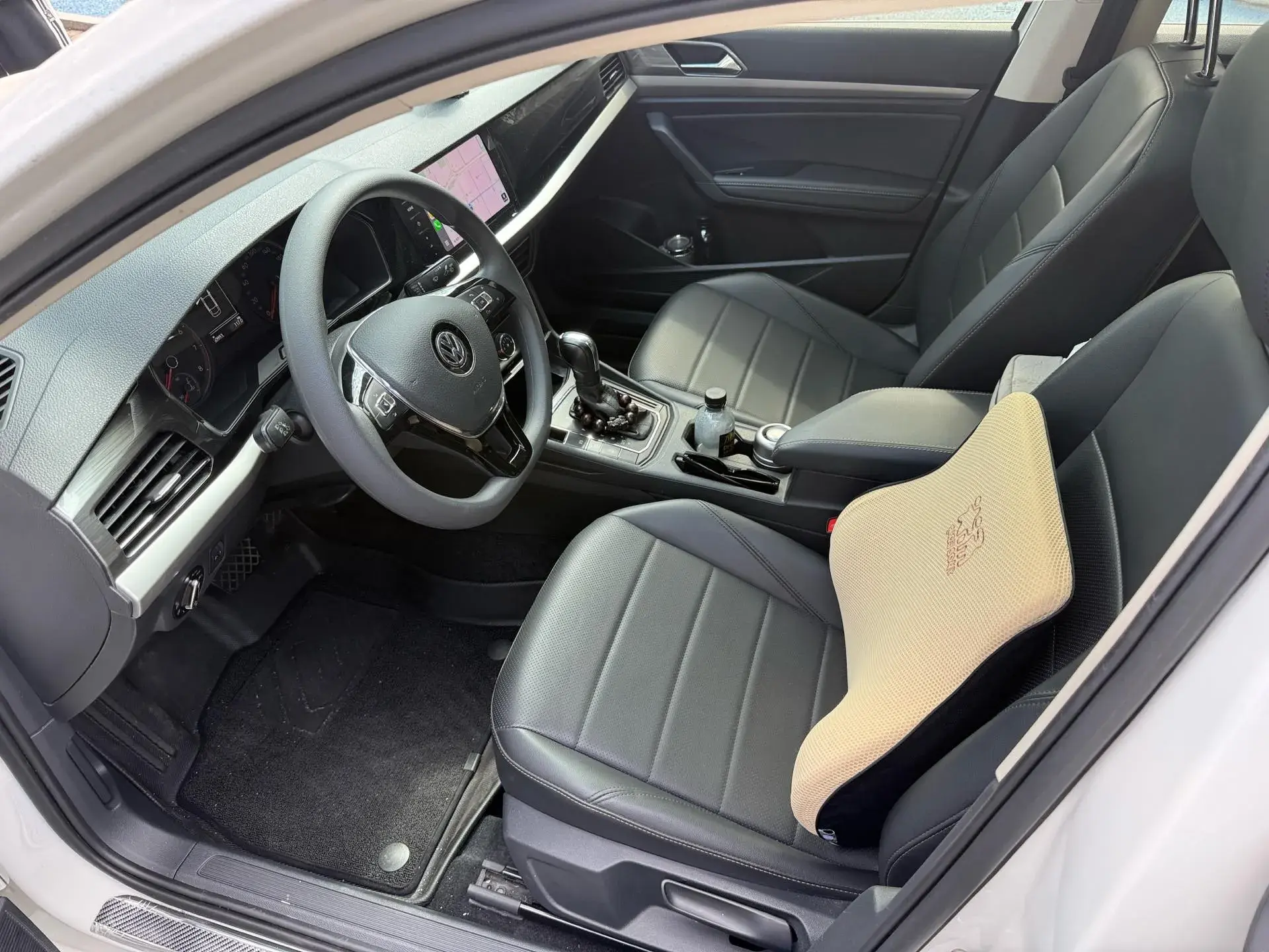 2019 VOLKSWAGEN LAVIDA thumbnail 3