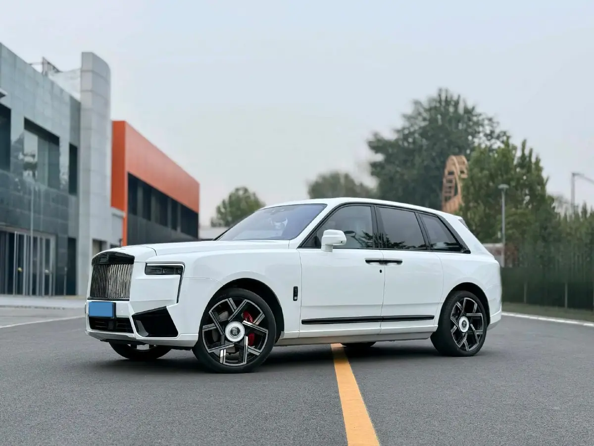 2018 Rolls-Royce Cullinan 6.7T 571HP V12 8AT
