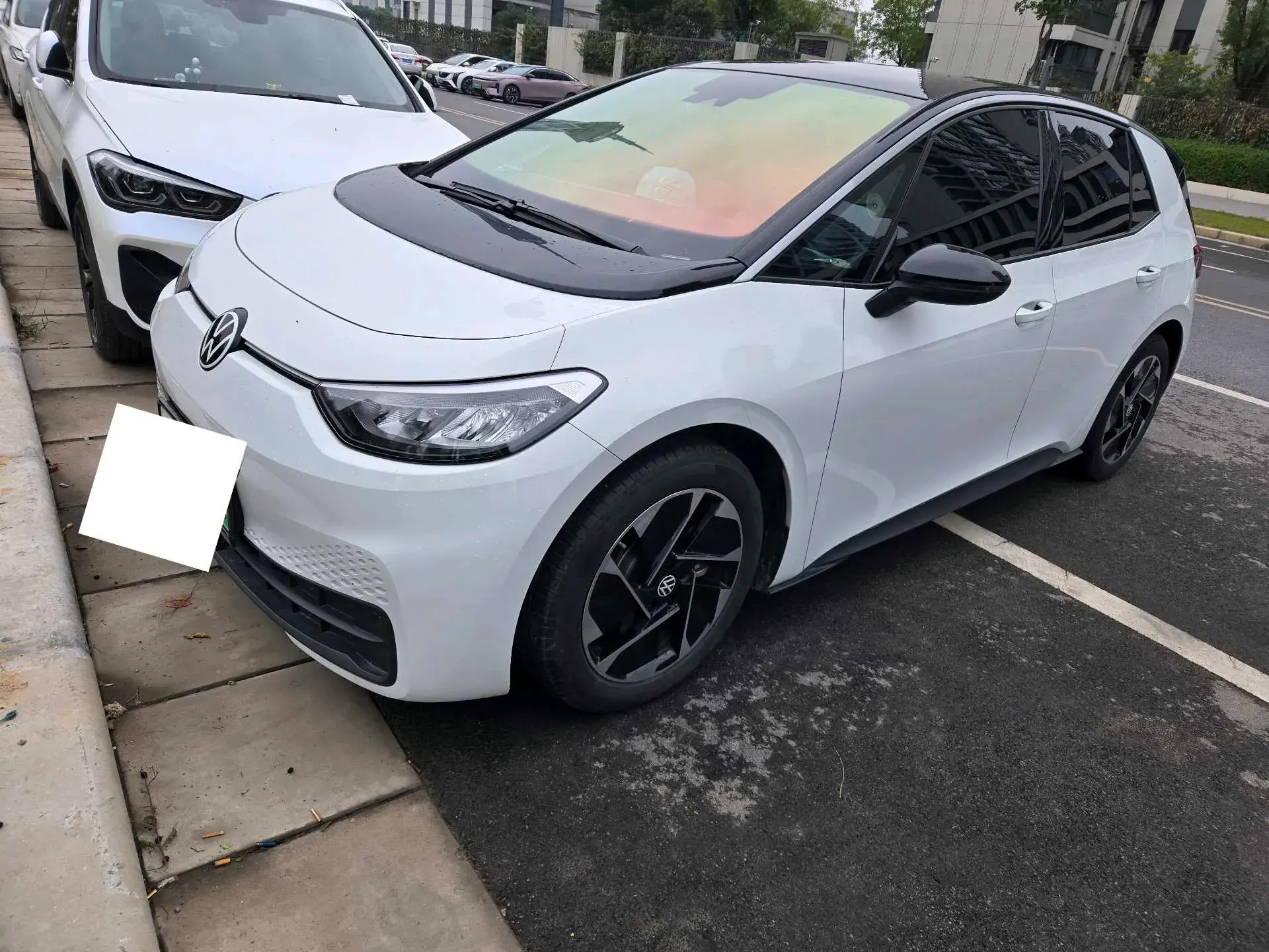 2025 VOLKSWAGEN ID.3 view 1