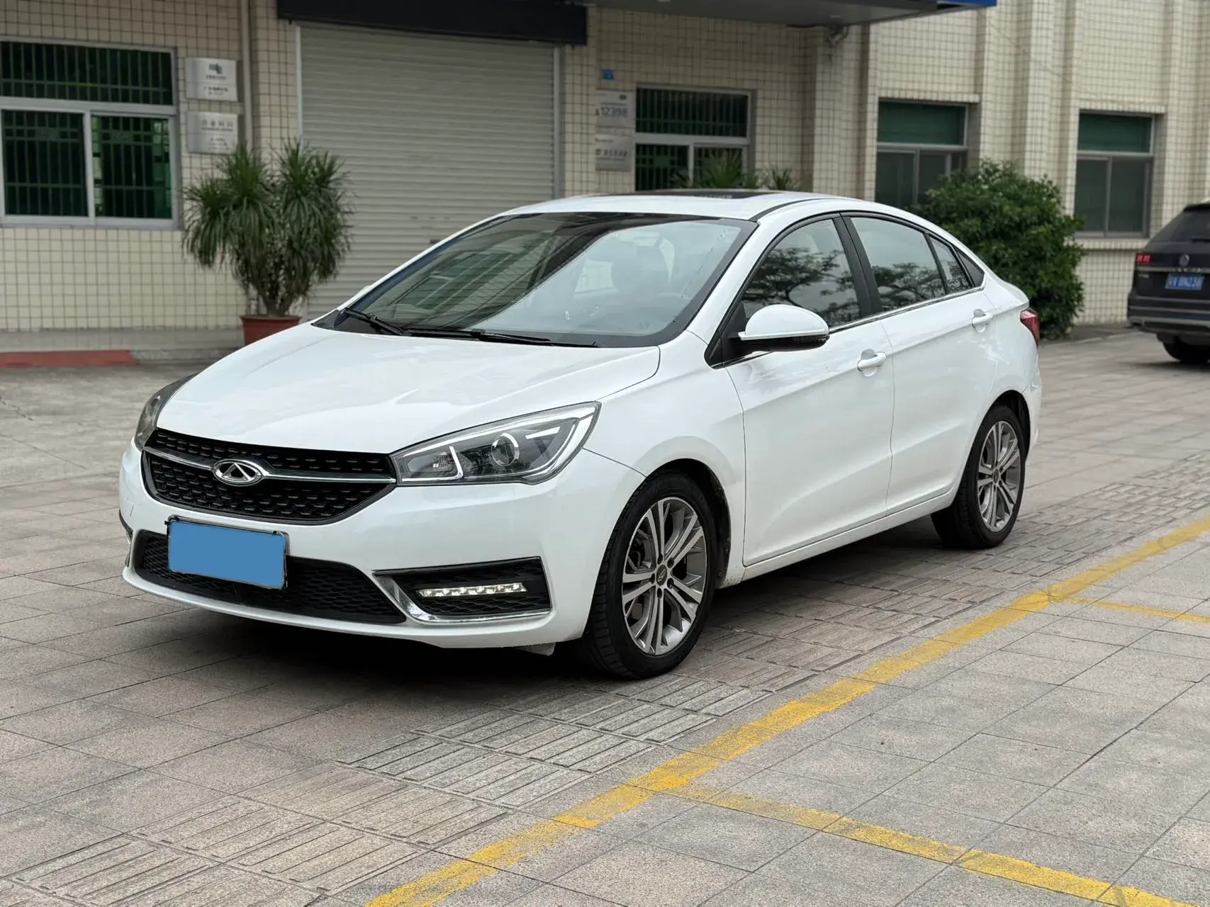 2018 CHERY ARRIZO view 1