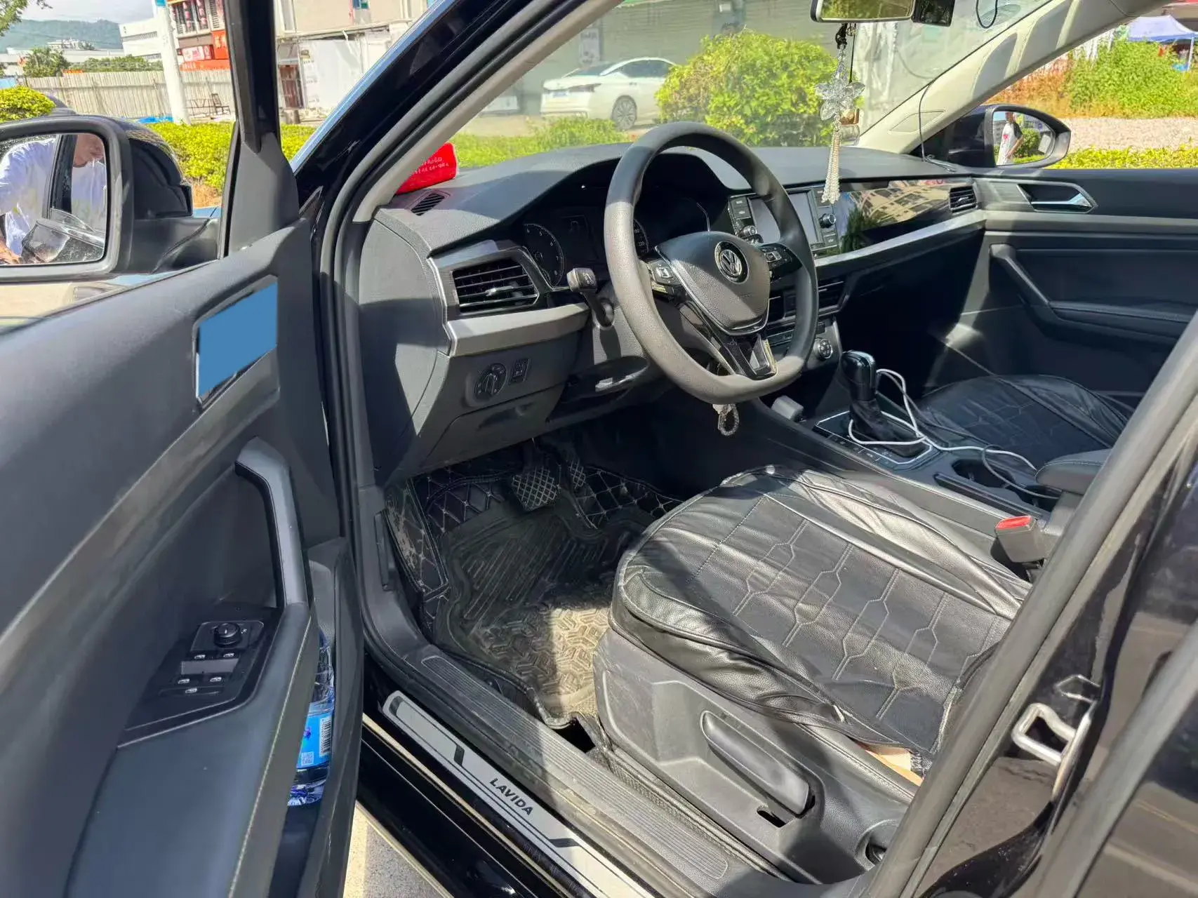 2019 VOLKSWAGEN LAVIDA thumbnail 4