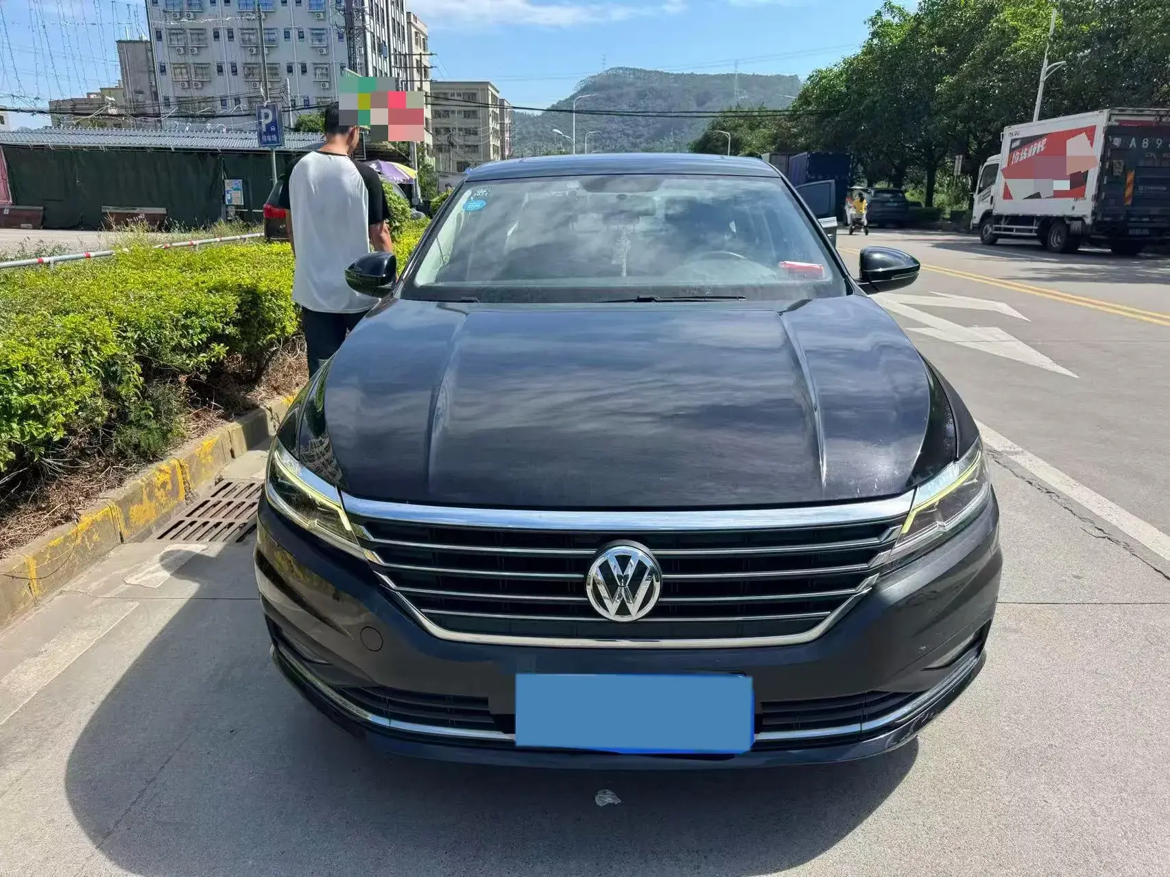 2019 VOLKSWAGEN LAVIDA thumbnail 3