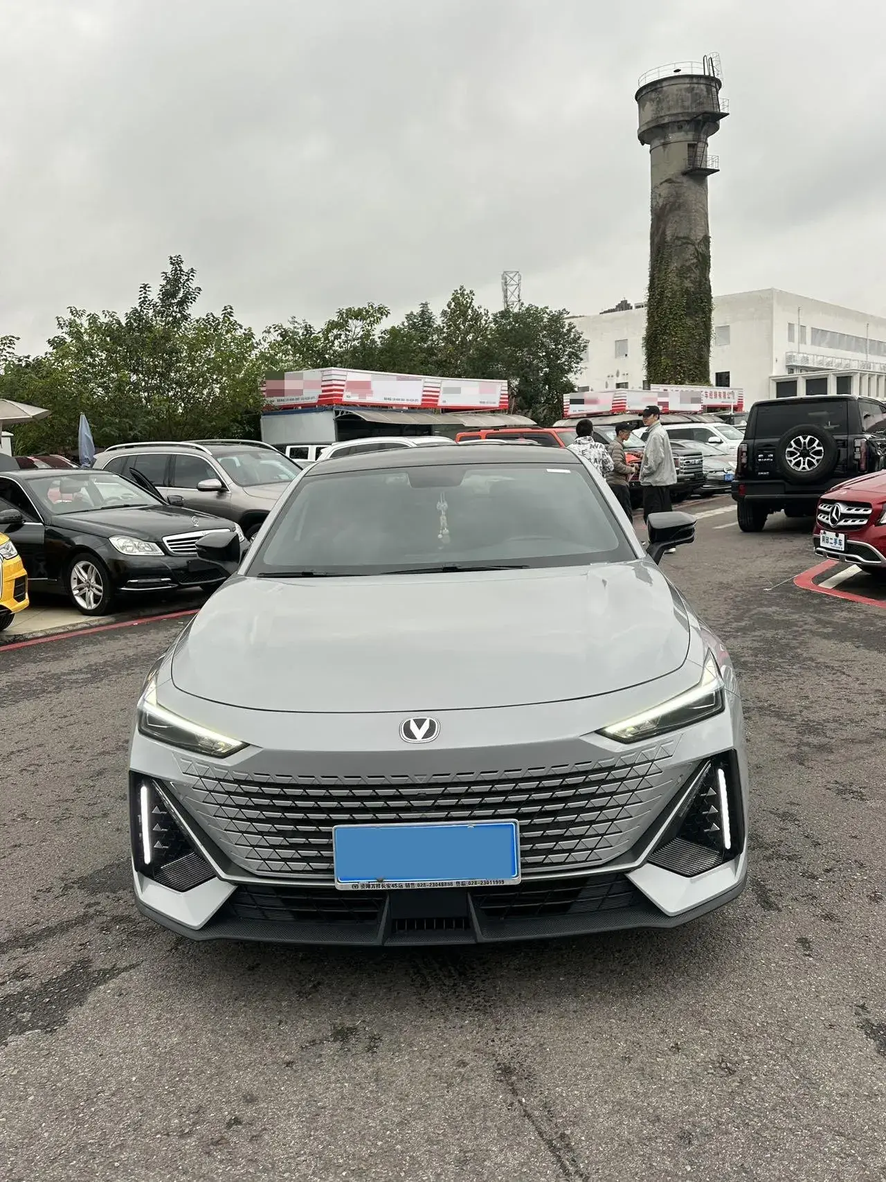 2022 CHANGAN UNI-V thumbnail 2