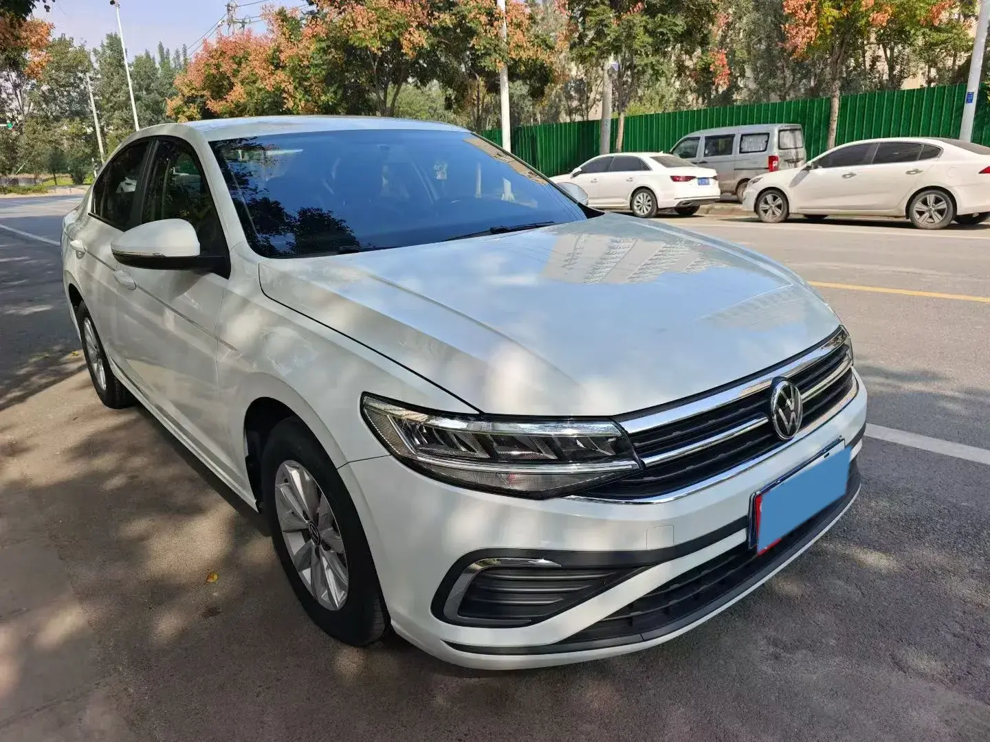 2023 VOLKSWAGEN BORA thumbnail 3