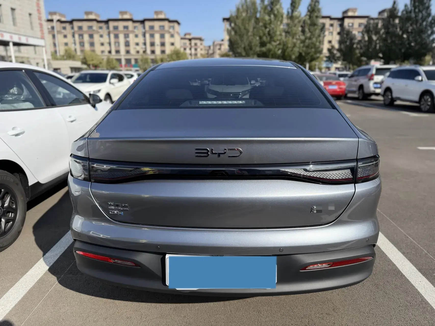 2025 BYD SEAL05 thumbnail 2