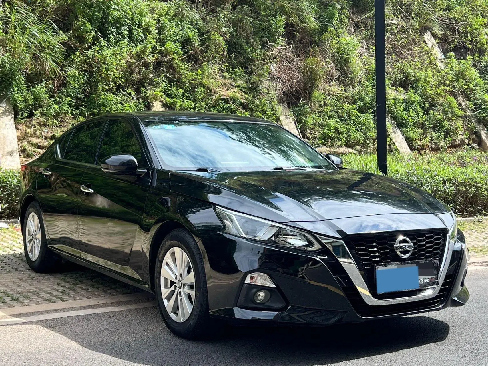 2021 NISSAN TEANA thumbnail 3
