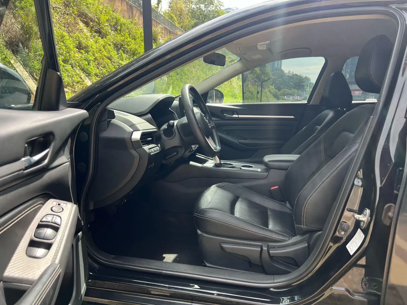 2021 NISSAN TEANA thumbnail 4