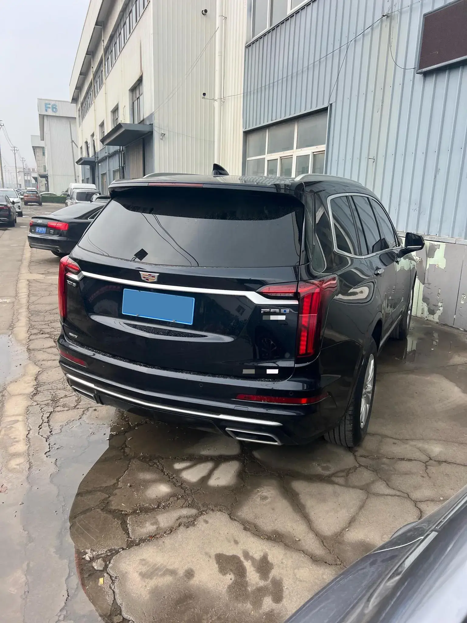 2022 CADILLAC XT6 thumbnail 4