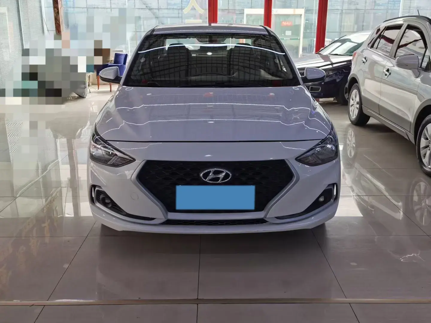 2018 HYUNDAI CELESTA thumbnail 2