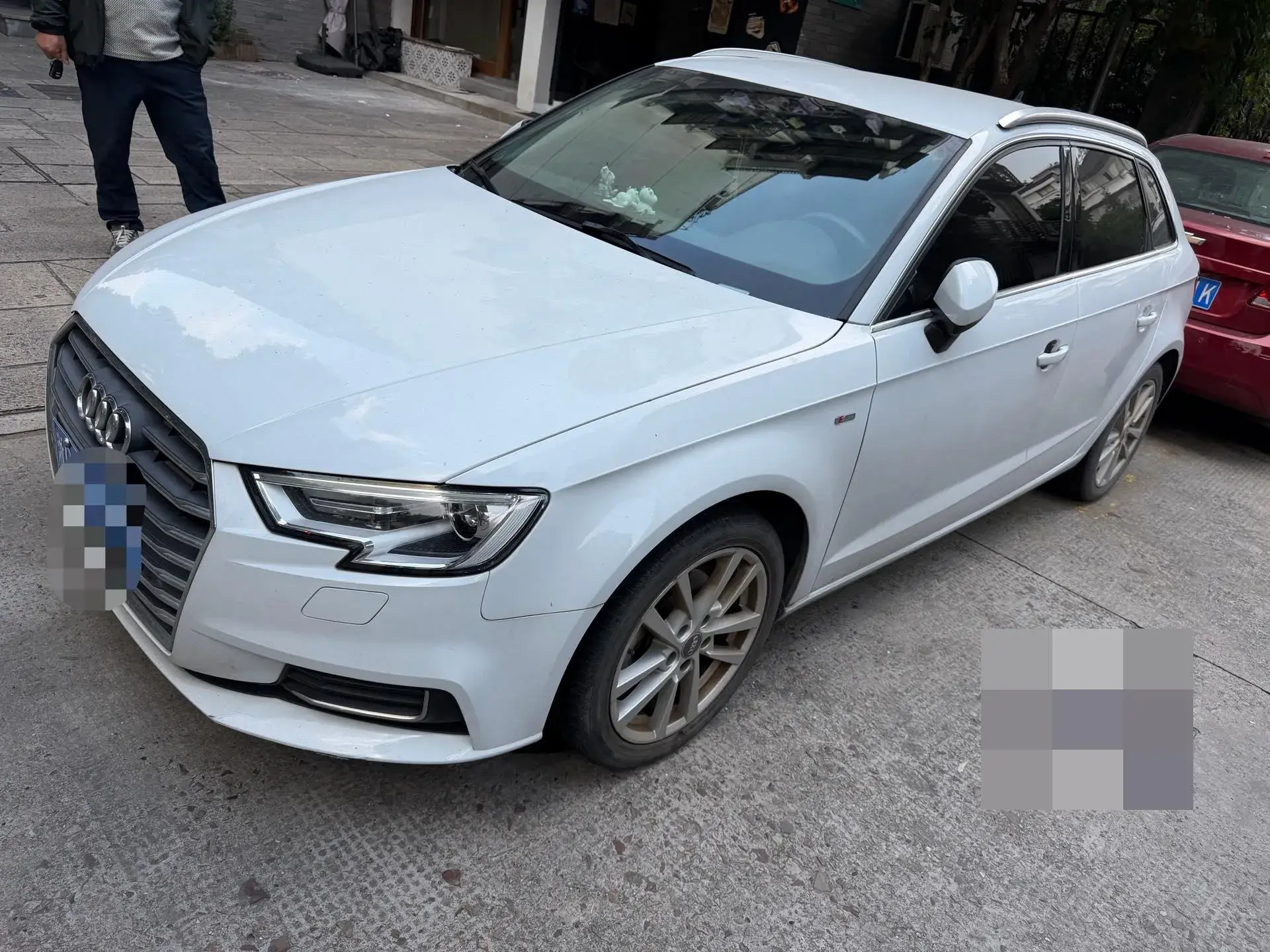 2019 AUDI A3 view 1