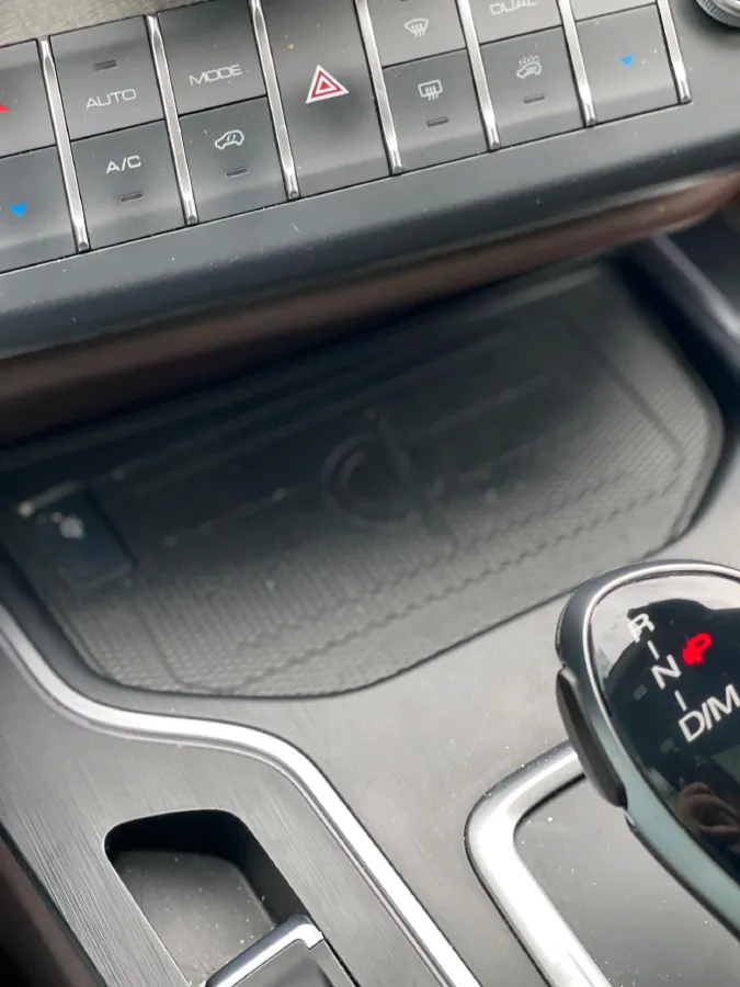 2020 WEY VV7 GT 2.0T 227HP L4 7DCT,autocango,china used car exporter,china ev exporter,chinese used car exporter,chinese used ev exporter