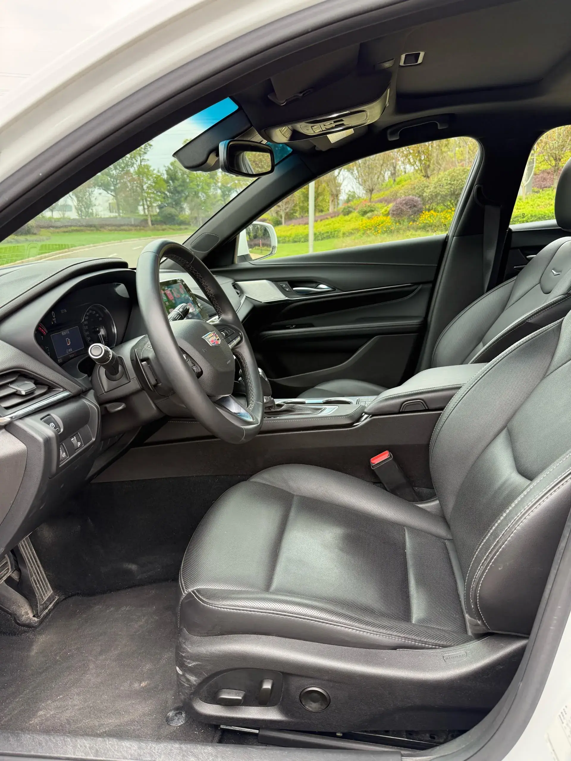 2021 CADILLAC CT4 thumbnail 4