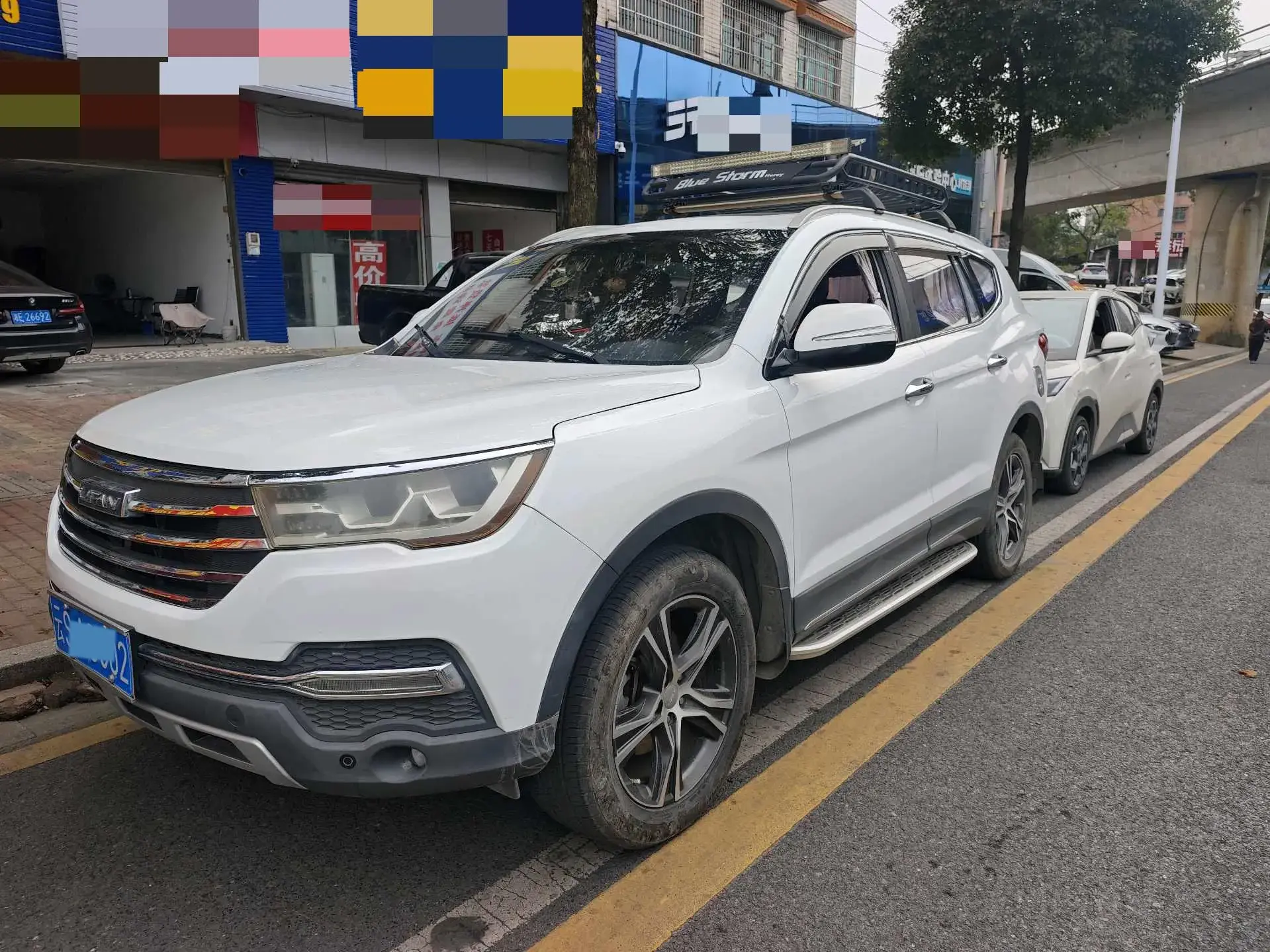2017 LIFAN X80 view 1