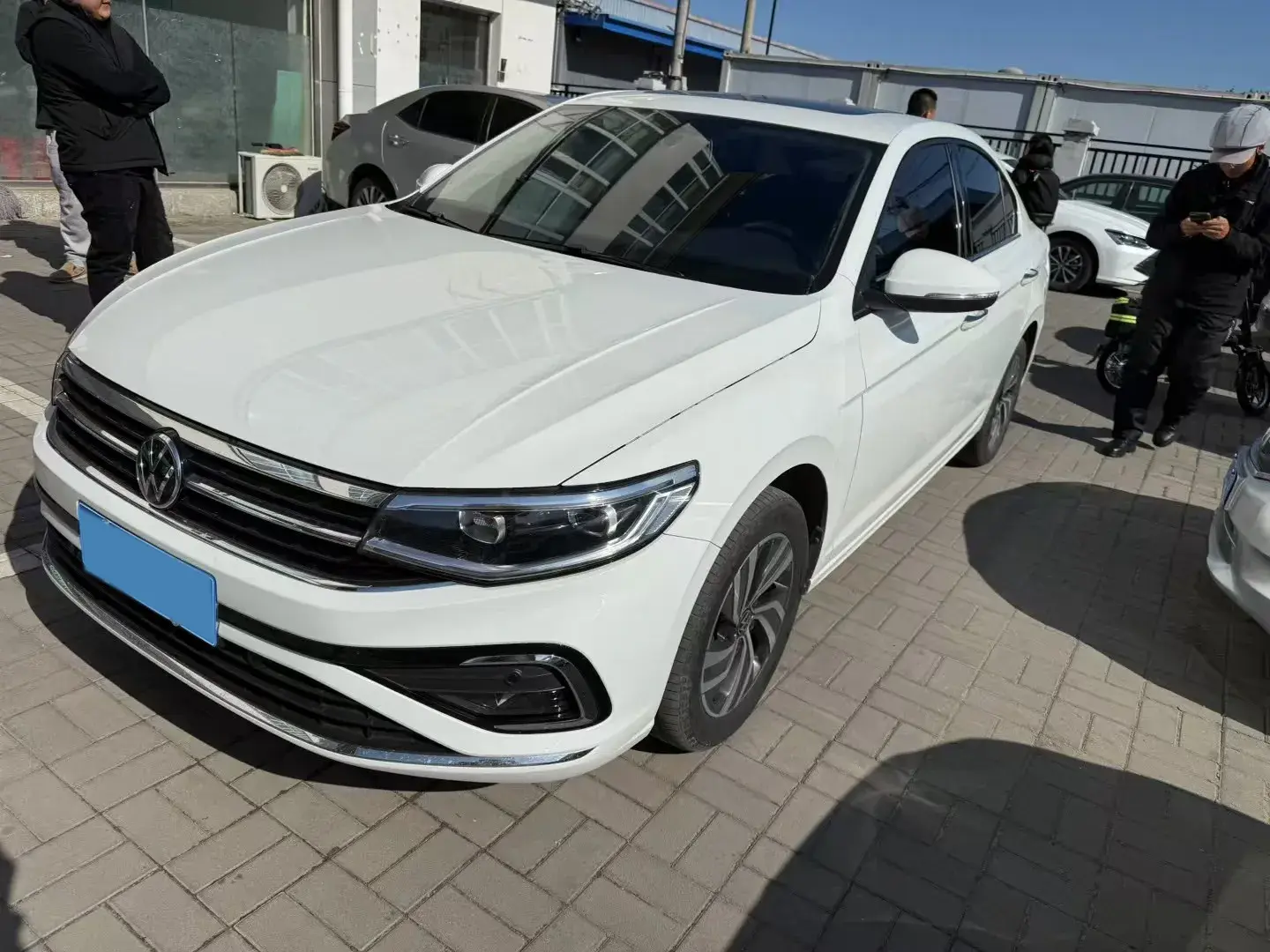 2023 VOLKSWAGEN BORA view 1