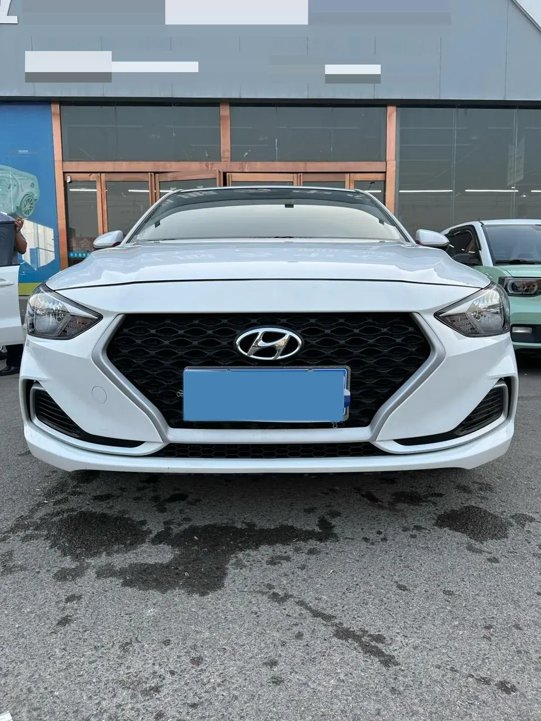2017 HYUNDAI CELESTA thumbnail 2