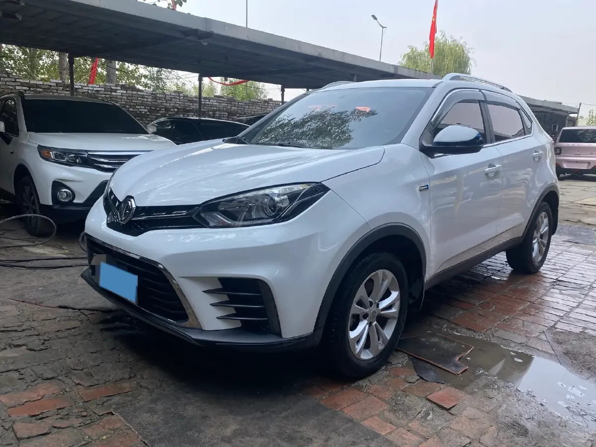 2017 MG GS 1.5T 169HP L4 7DCT