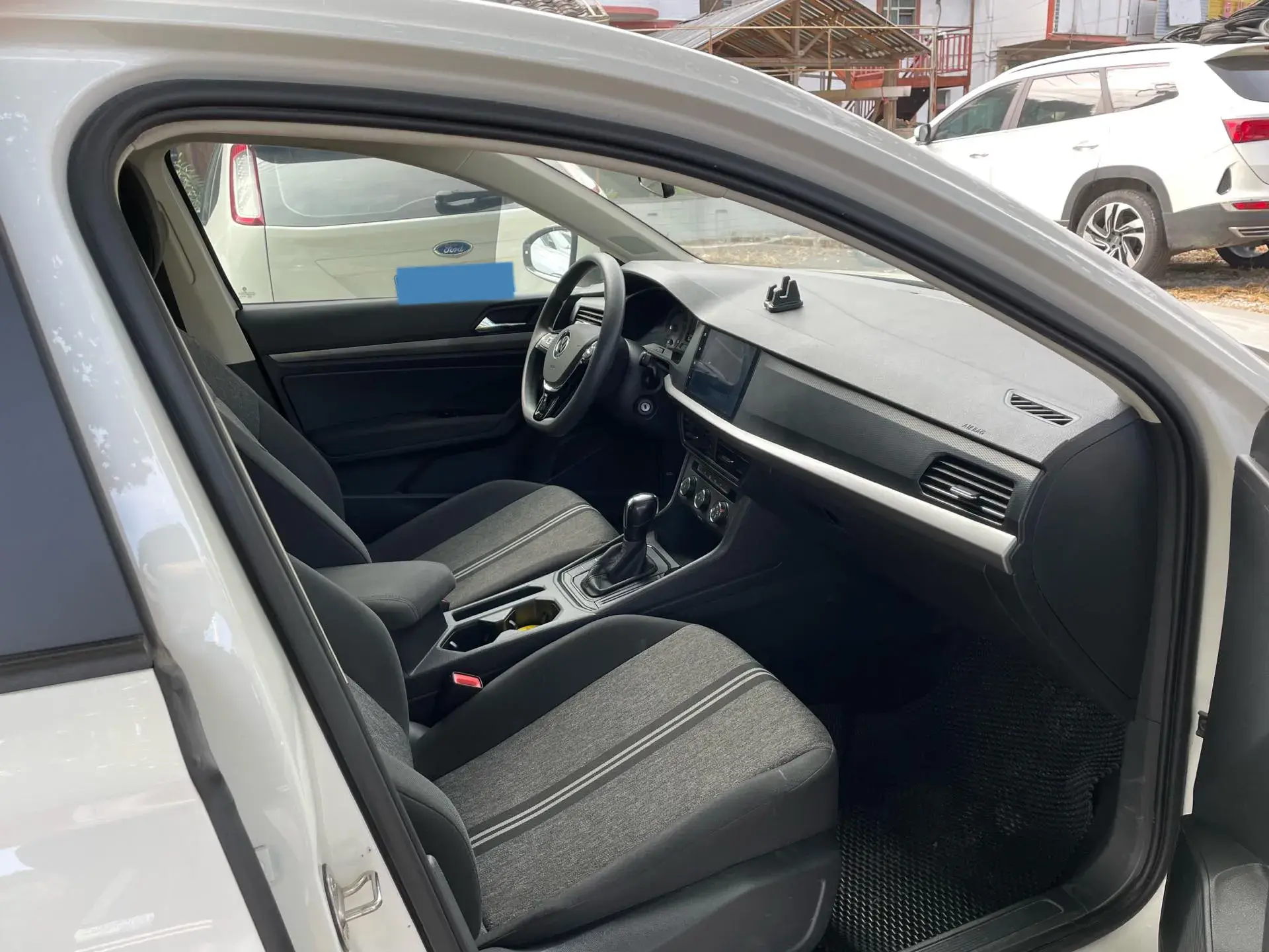 2022 VOLKSWAGEN LAVIDA thumbnail 4