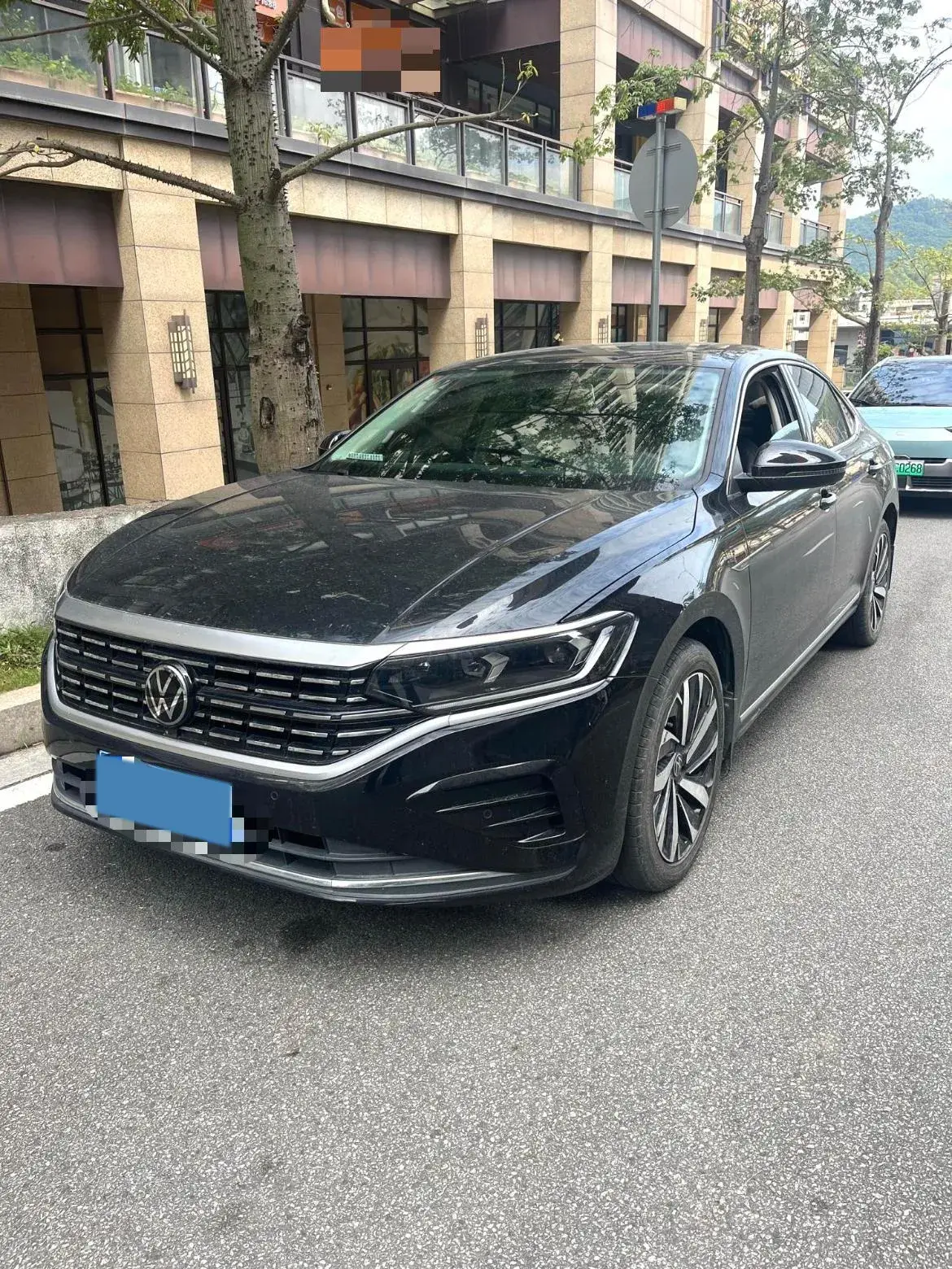 2022 VOLKSWAGEN PASSAT view 1