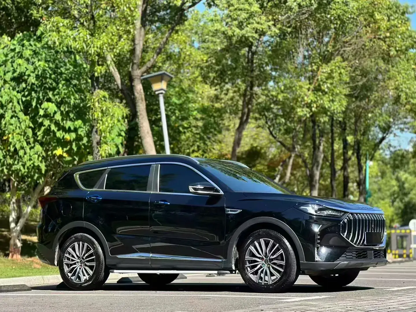 2023 JETOUR X70 thumbnail 3