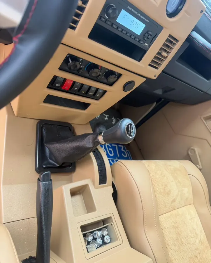 2022 BAW Warrior Pickup 2.4T 140HP L4 5MT,autocango,china used car exporter,china ev exporter,chinese used car exporter,chinese used ev exporter