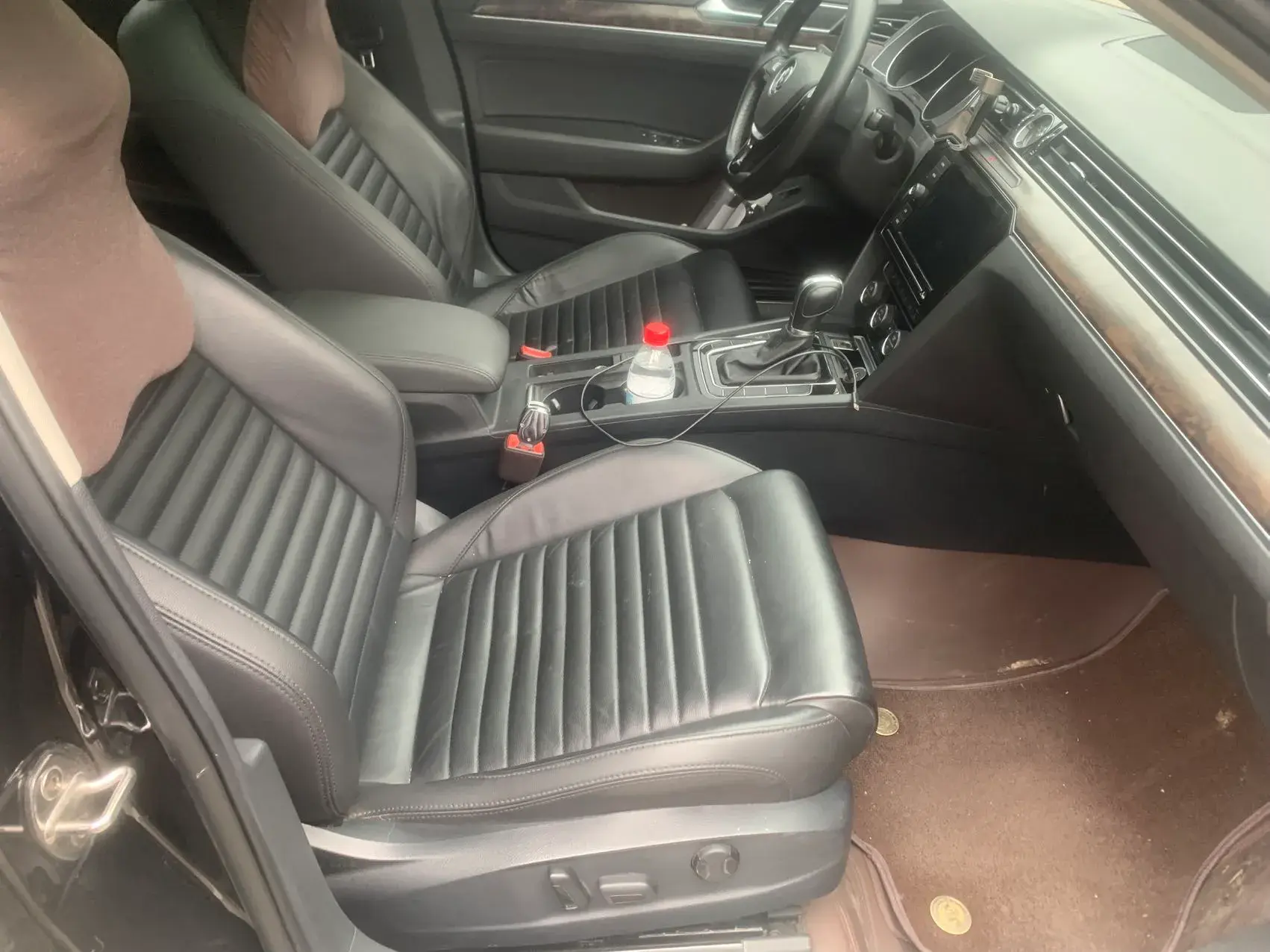 2019 VOLKSWAGEN MAGOTAN thumbnail 3