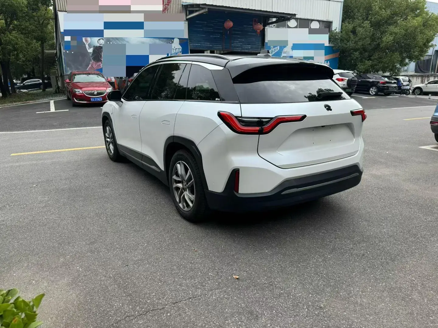 2020 NIO ES6 thumbnail 4