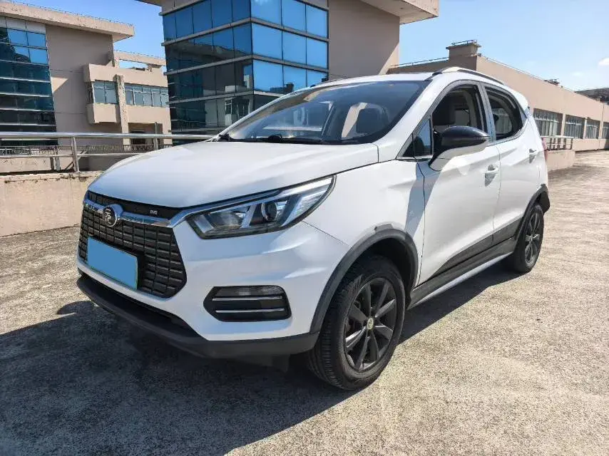 2018 BYD YUAN view 1