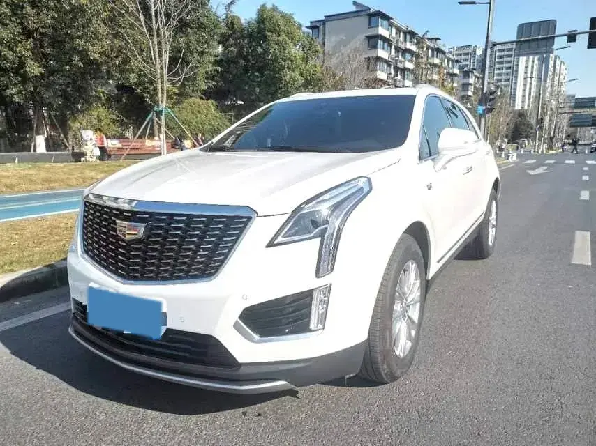 2022 CADILLAC XT5 view 1