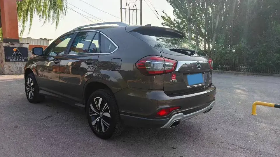 2017 BYD S7 2.0T 205HP L4 6DCT,autocango,china used car exporter,china ev exporter,chinese used car exporter,chinese used ev exporter