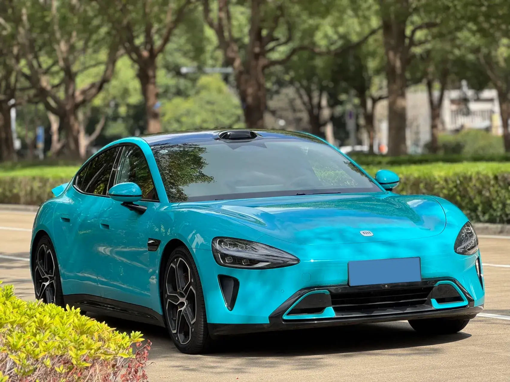 2024 MI SU7 thumbnail 3