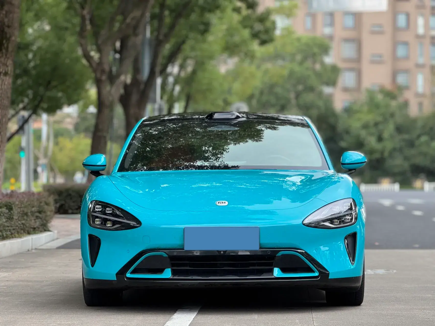 2024 MI SU7 thumbnail 2