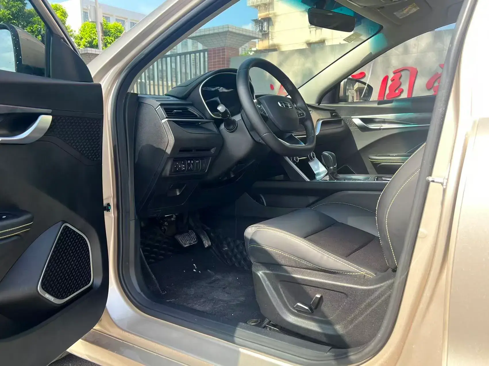 2021 GEELY BINRAY thumbnail 4