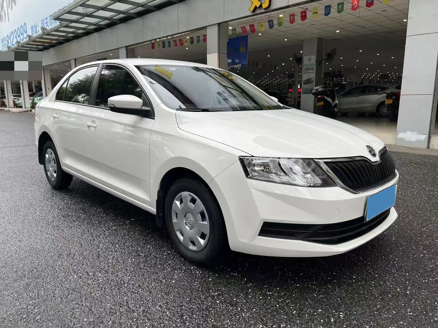 2019 SKODA RAPID thumbnail 3