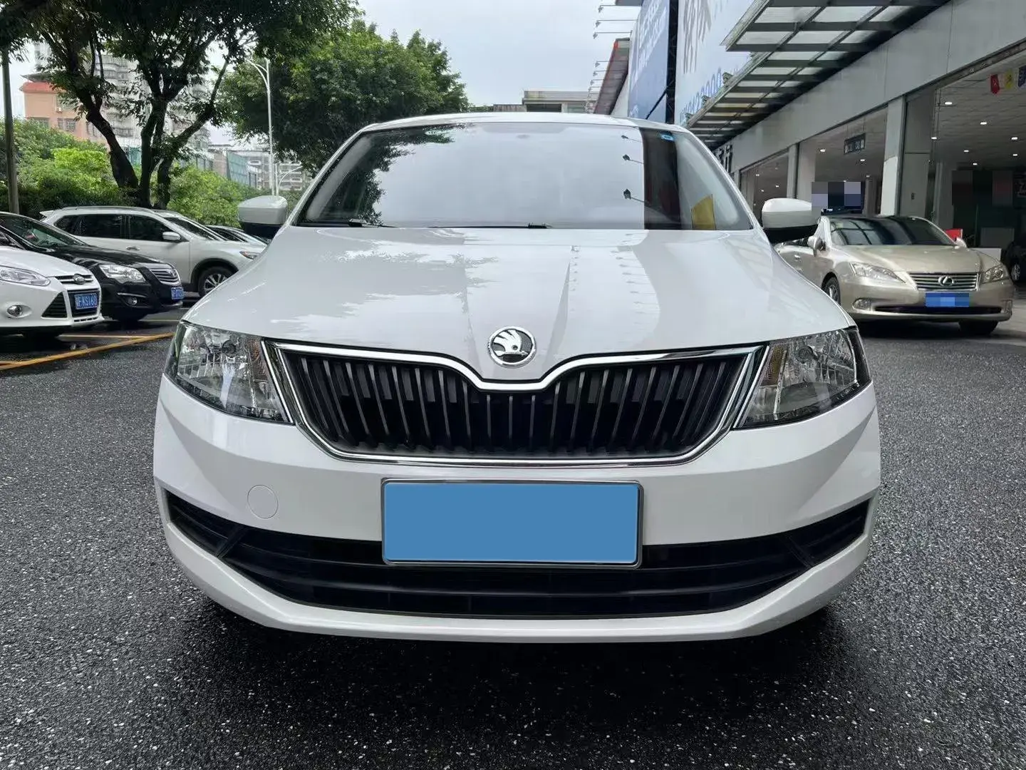 2019 SKODA RAPID thumbnail 2