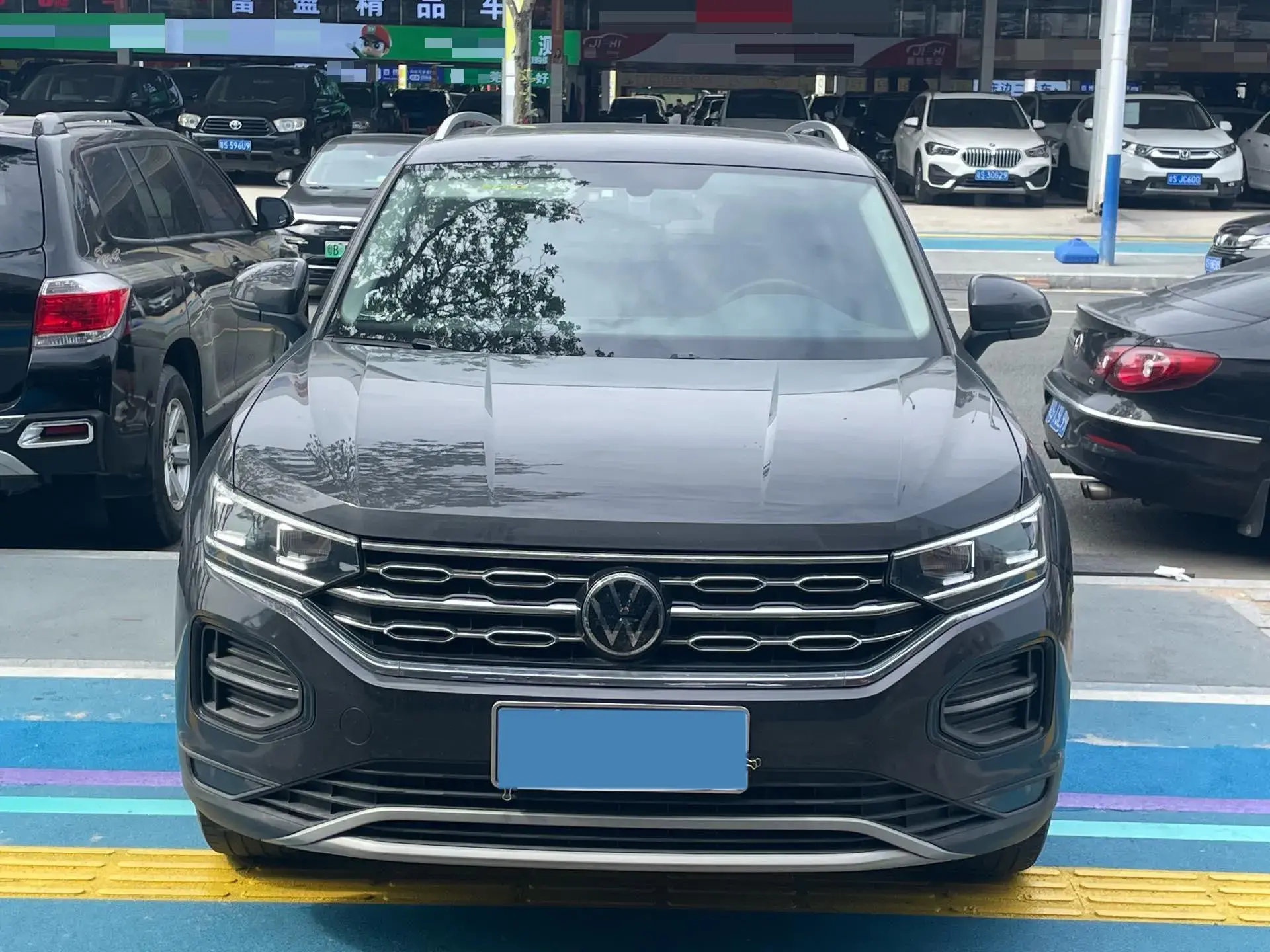 2022 VOLKSWAGEN TAYRON thumbnail 2