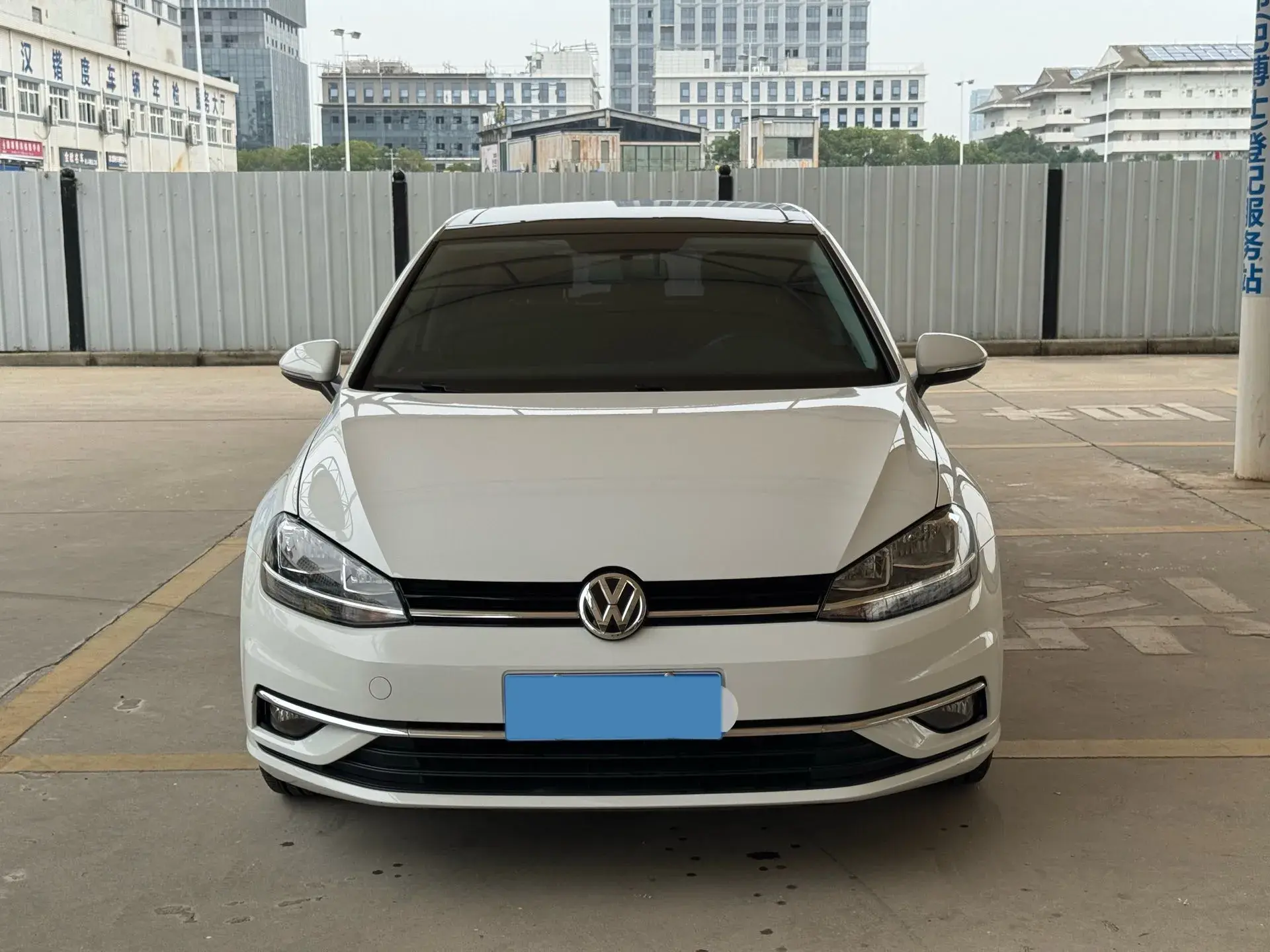 2018 VOLKSWAGEN GOLF thumbnail 2