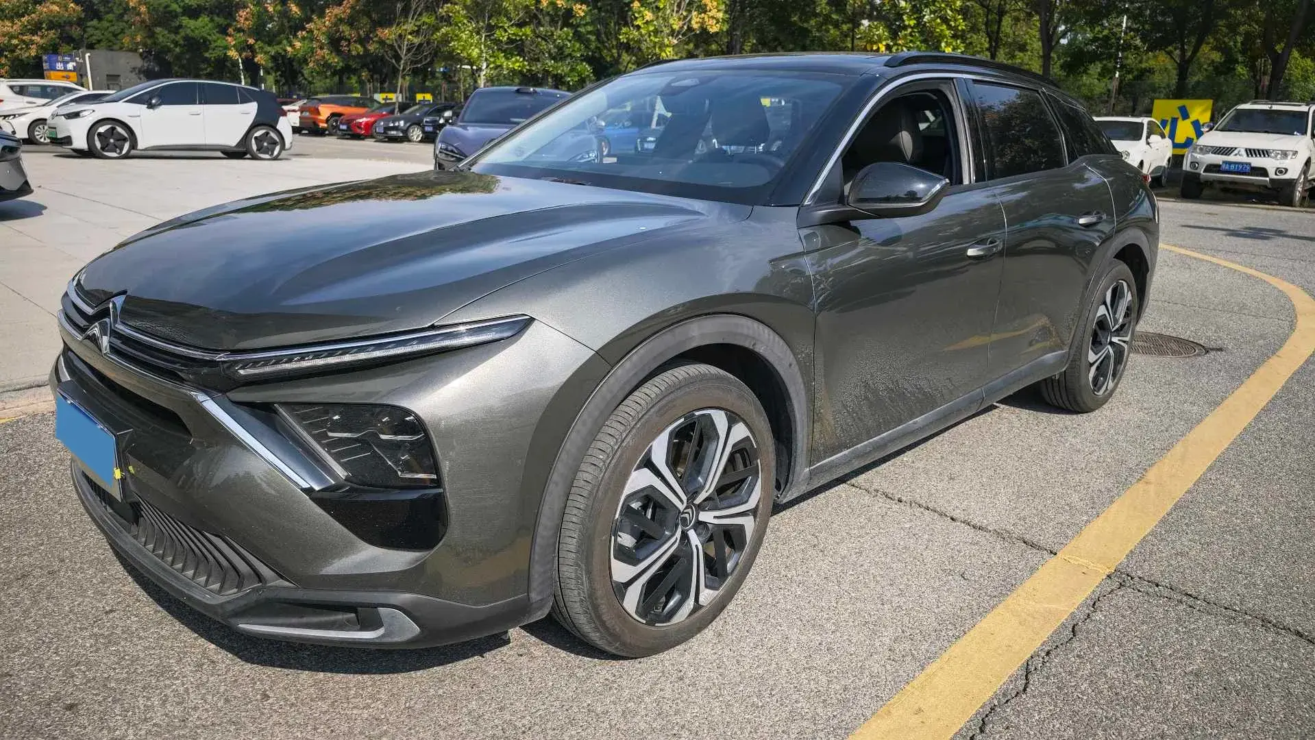 2021 CITROEN C5 view 1