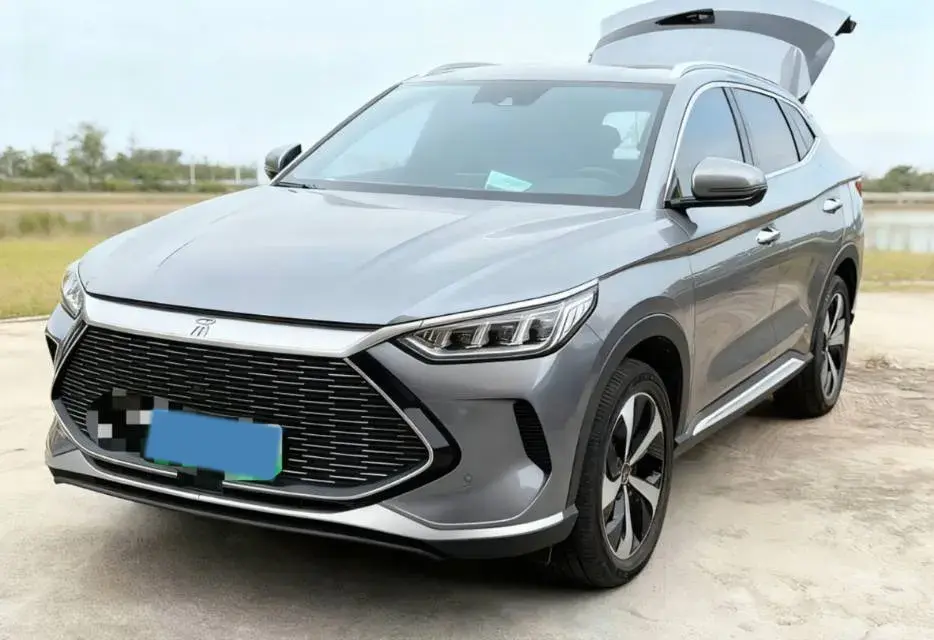 2021 BYD SONG view 1