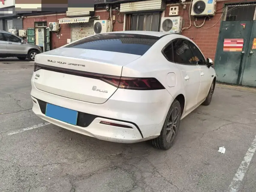 2021 BYD QIN thumbnail 4