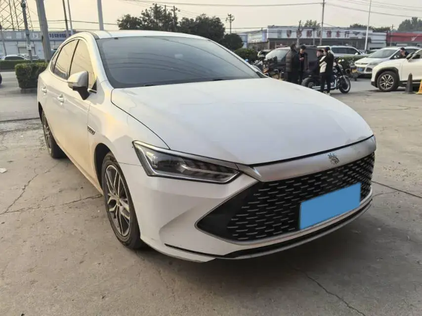 2021 BYD QIN thumbnail 2