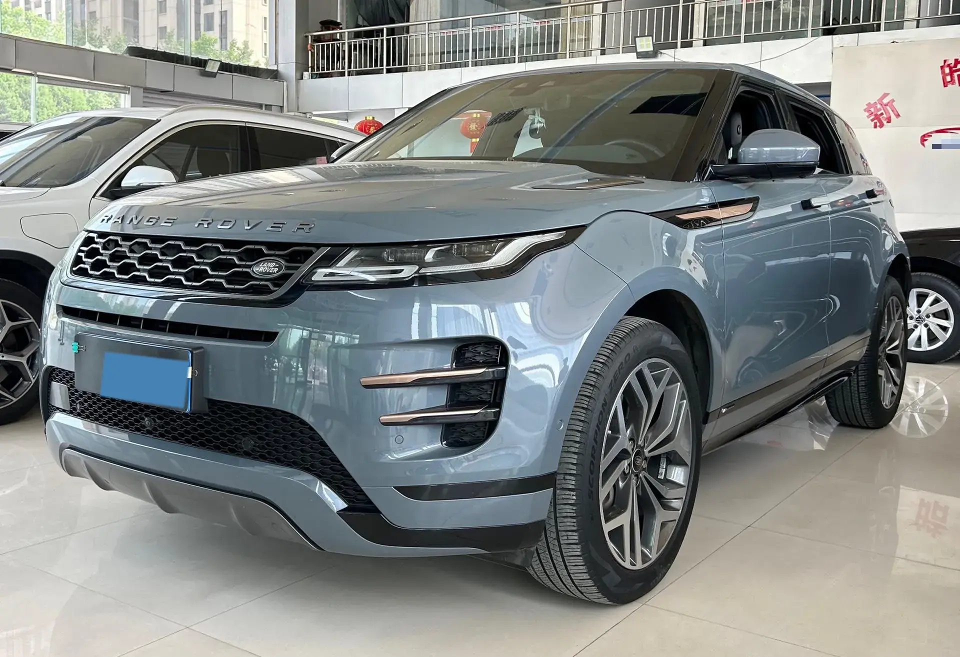 2020 LAND ROVER view 1