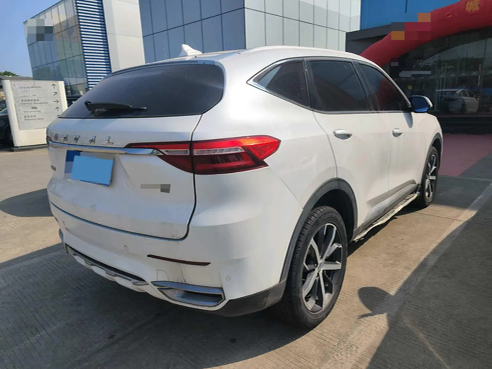 2019 HAVAL F7 thumbnail 4