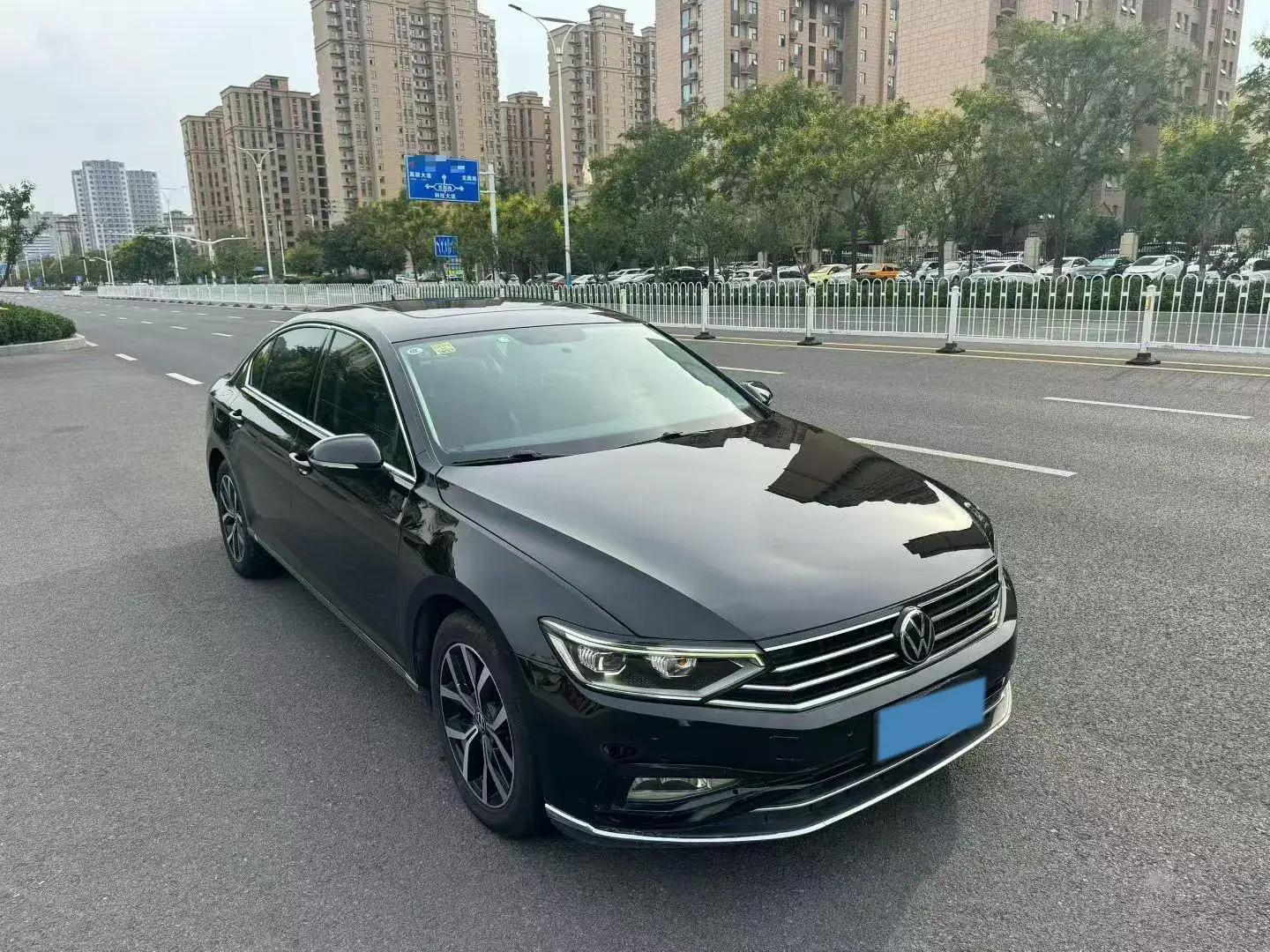 2020 VOLKSWAGEN MAGOTAN thumbnail 3