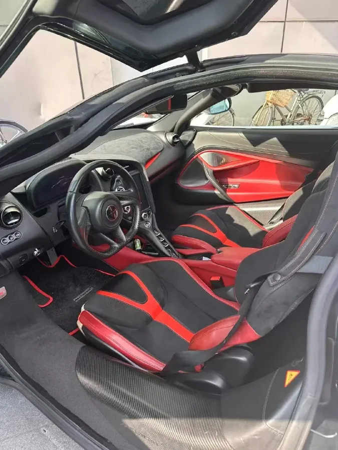 2017 McLaren 720S 4.0T 720HP V8 7DCT,autocango,china used car exporter,china ev exporter,chinese used car exporter,chinese used ev exporter