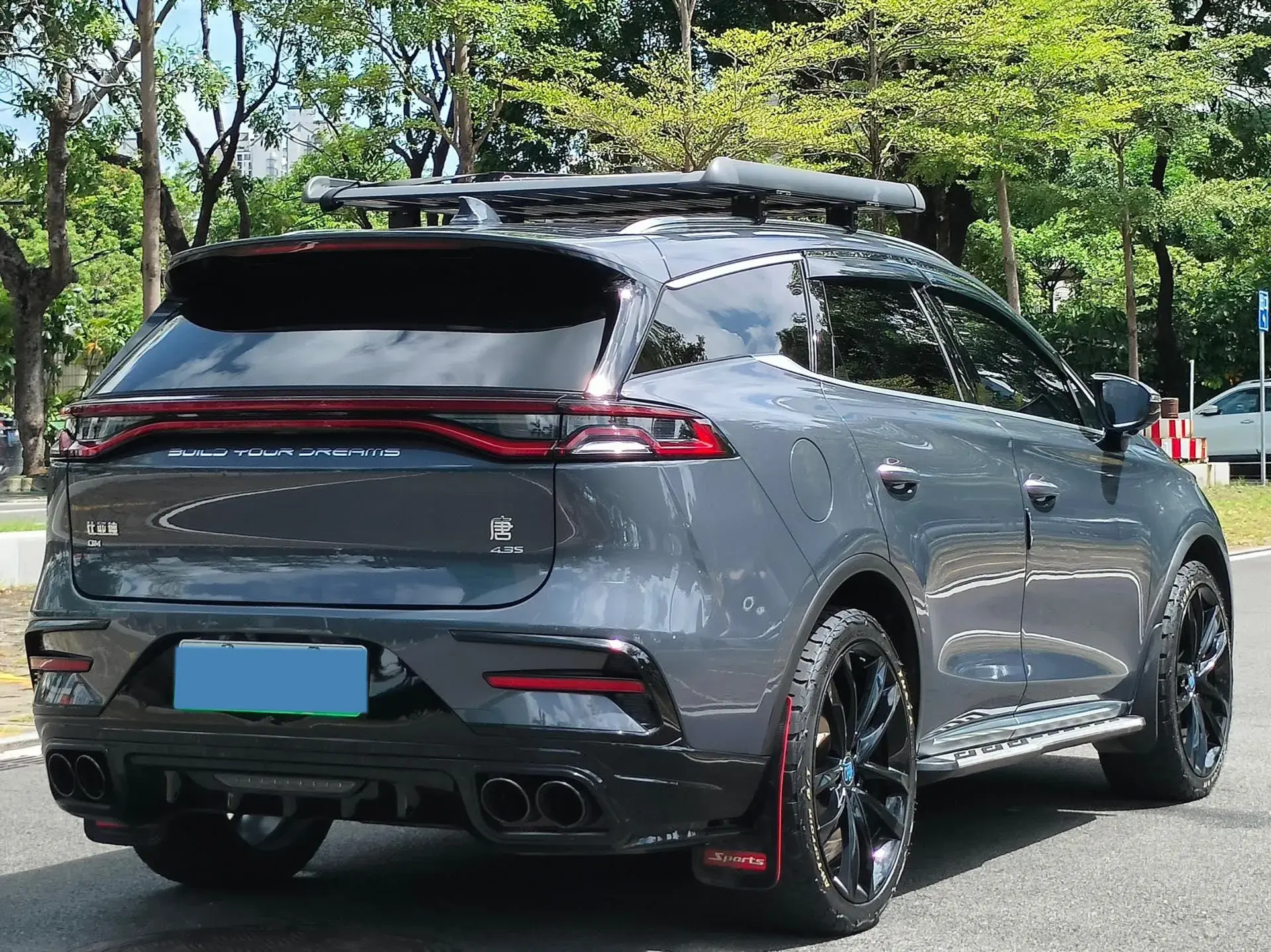 2021 BYD TANG thumbnail 3