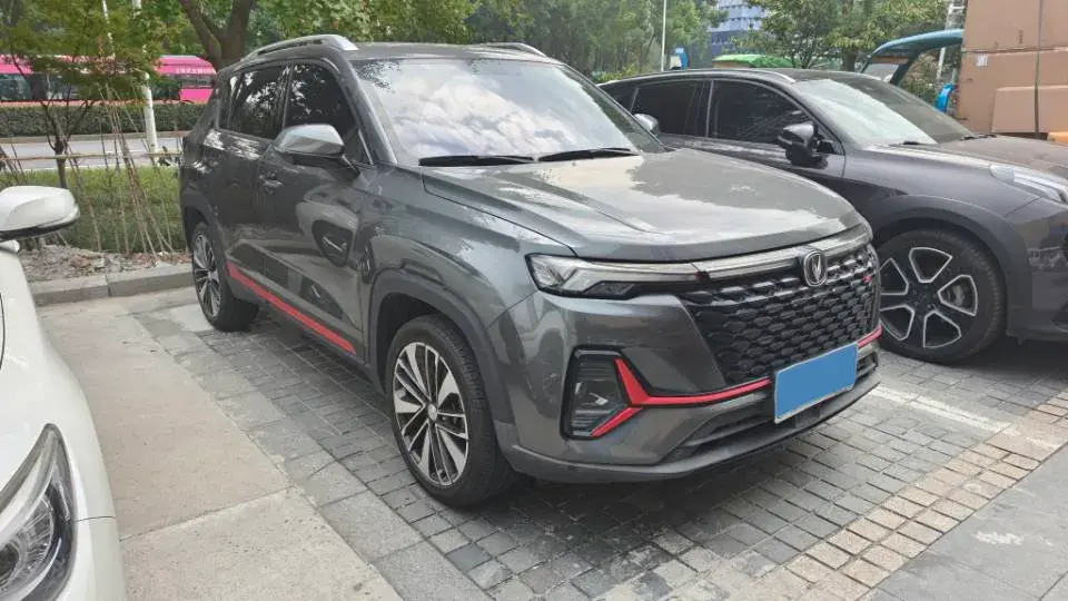 2021 CHANGAN CS35 thumbnail 2