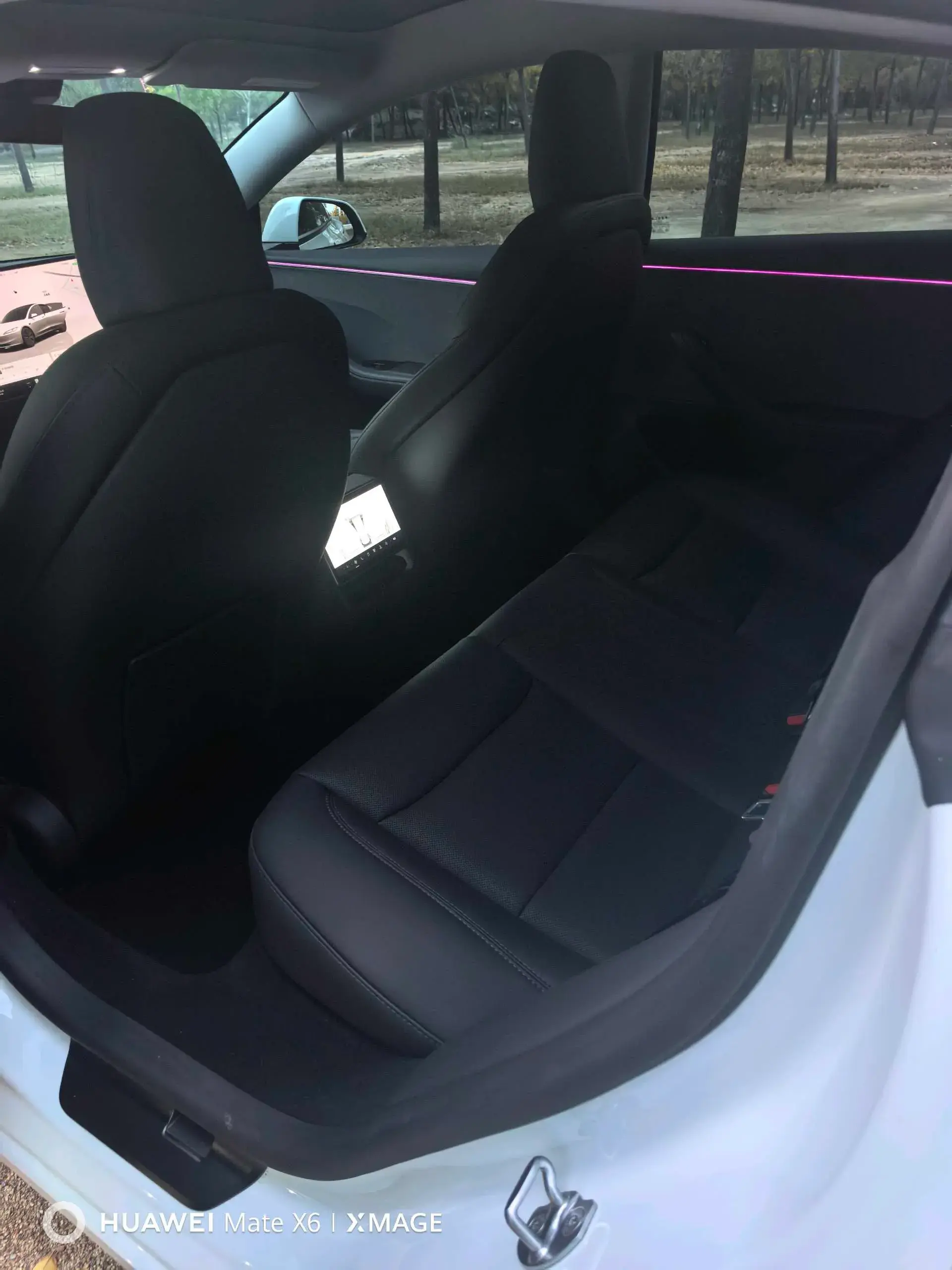 2025 TESLA MODEL thumbnail 3